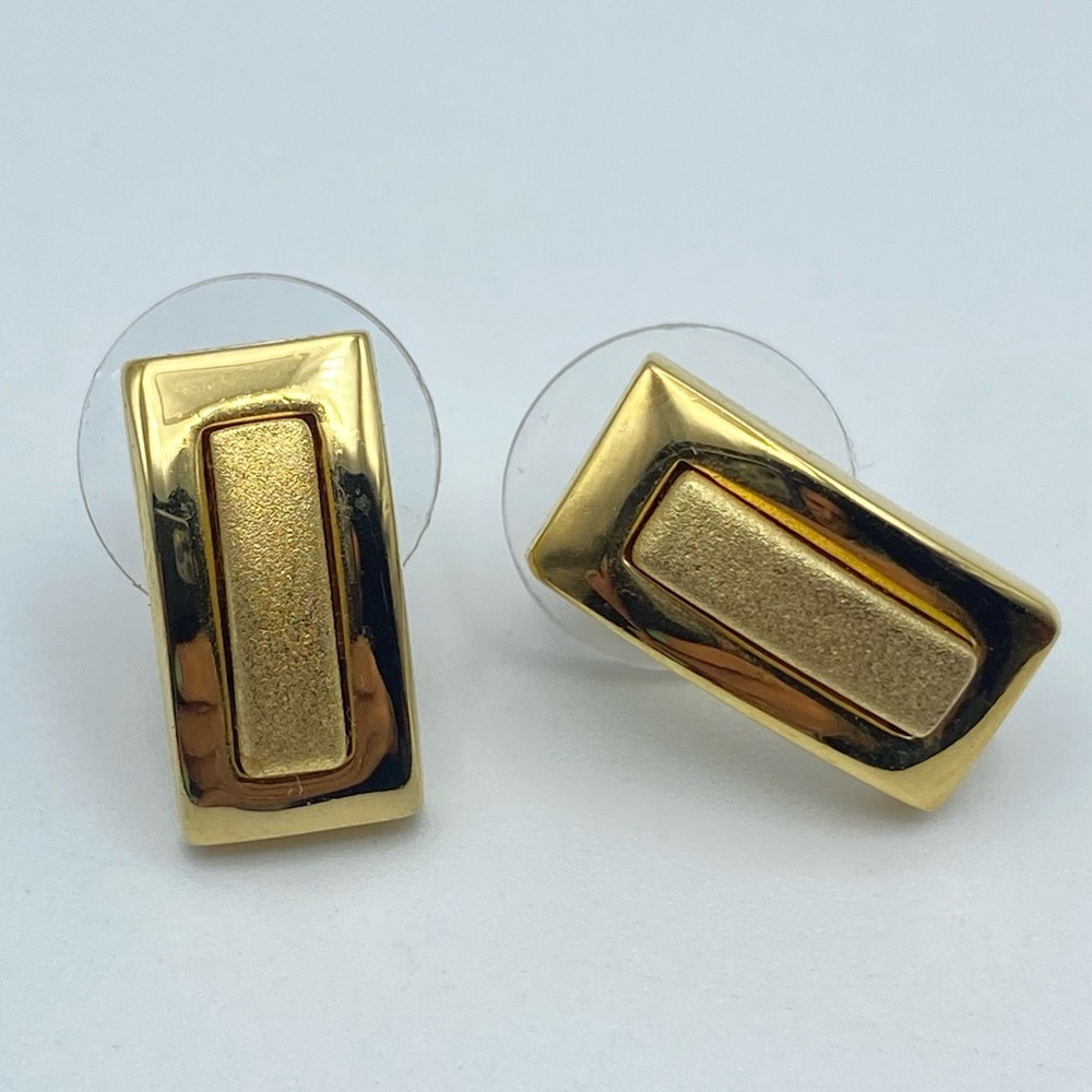Vintage Napier Signed Earrings Gold Tone Drop Stud Textured Rectangle Brushed